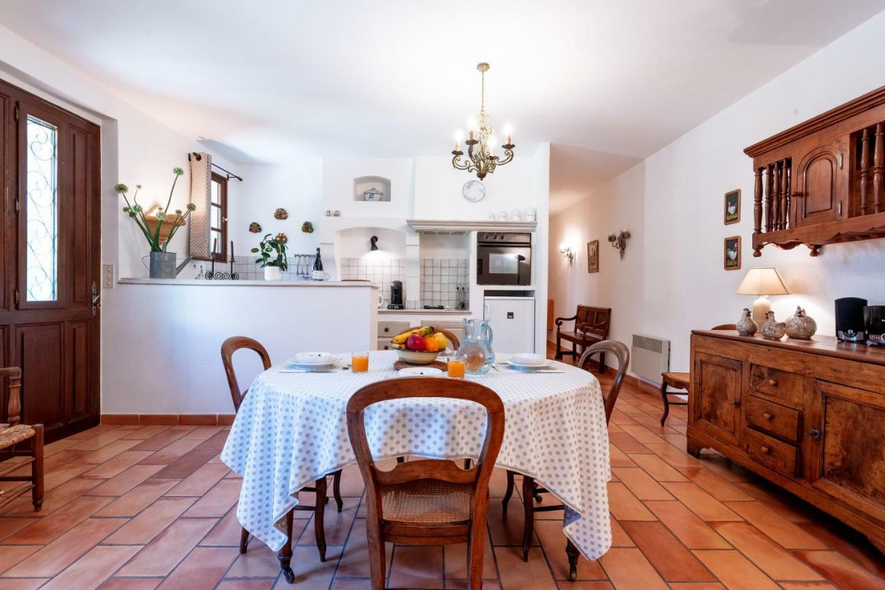 Le Petit Champ Villa Buisson Buitenkant foto